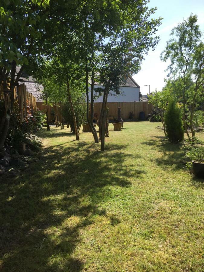 Vollie House With Hot Tub, Sauna & Log Burner Penpont Exterior photo